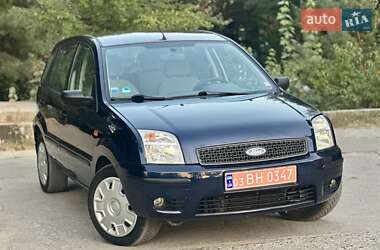 Хэтчбек Ford Fusion 2005 в Владимирце