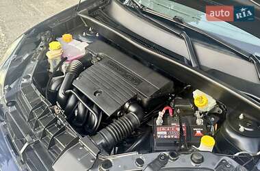 Хэтчбек Ford Fusion 2005 в 