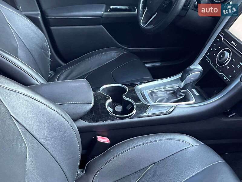Седан Ford Fusion 2015 в Киеве фото 34 Седан Ford Fusion 2015 в Киеве