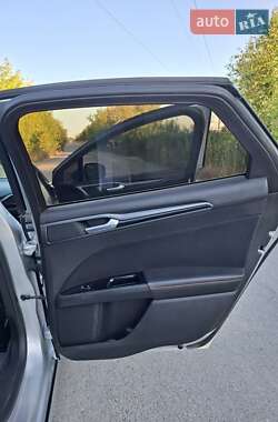 Седан Ford Fusion 2014 в 