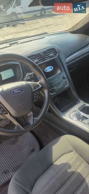 Седан Ford Fusion 2019 в Сумах