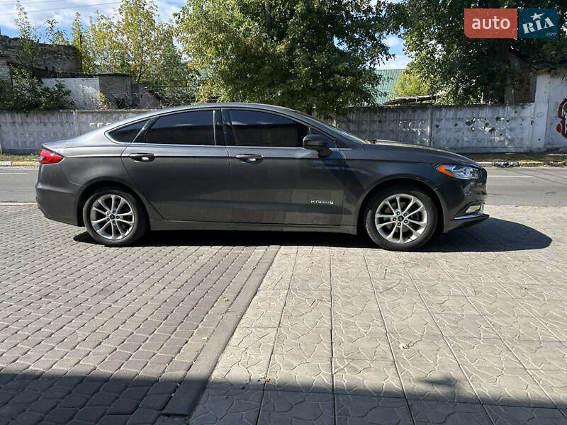 Седан Ford Fusion 2018 в Ирпене