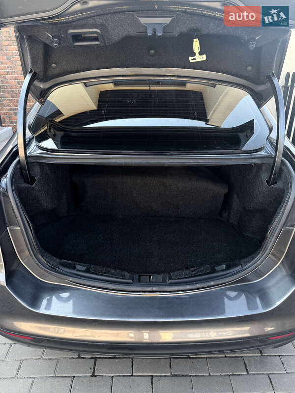 Седан Ford Fusion 2018 в Тернополе