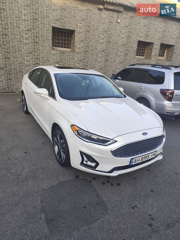 Седан Ford Fusion 2019 в Киеве фото 11 Седан Ford Fusion 2019 в Киеве