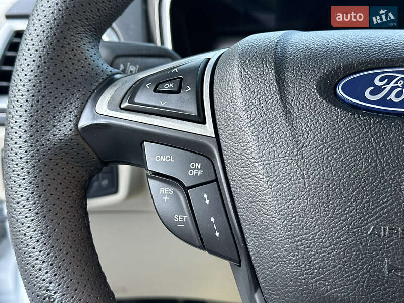 Седан Ford Fusion 2019 в Одессе