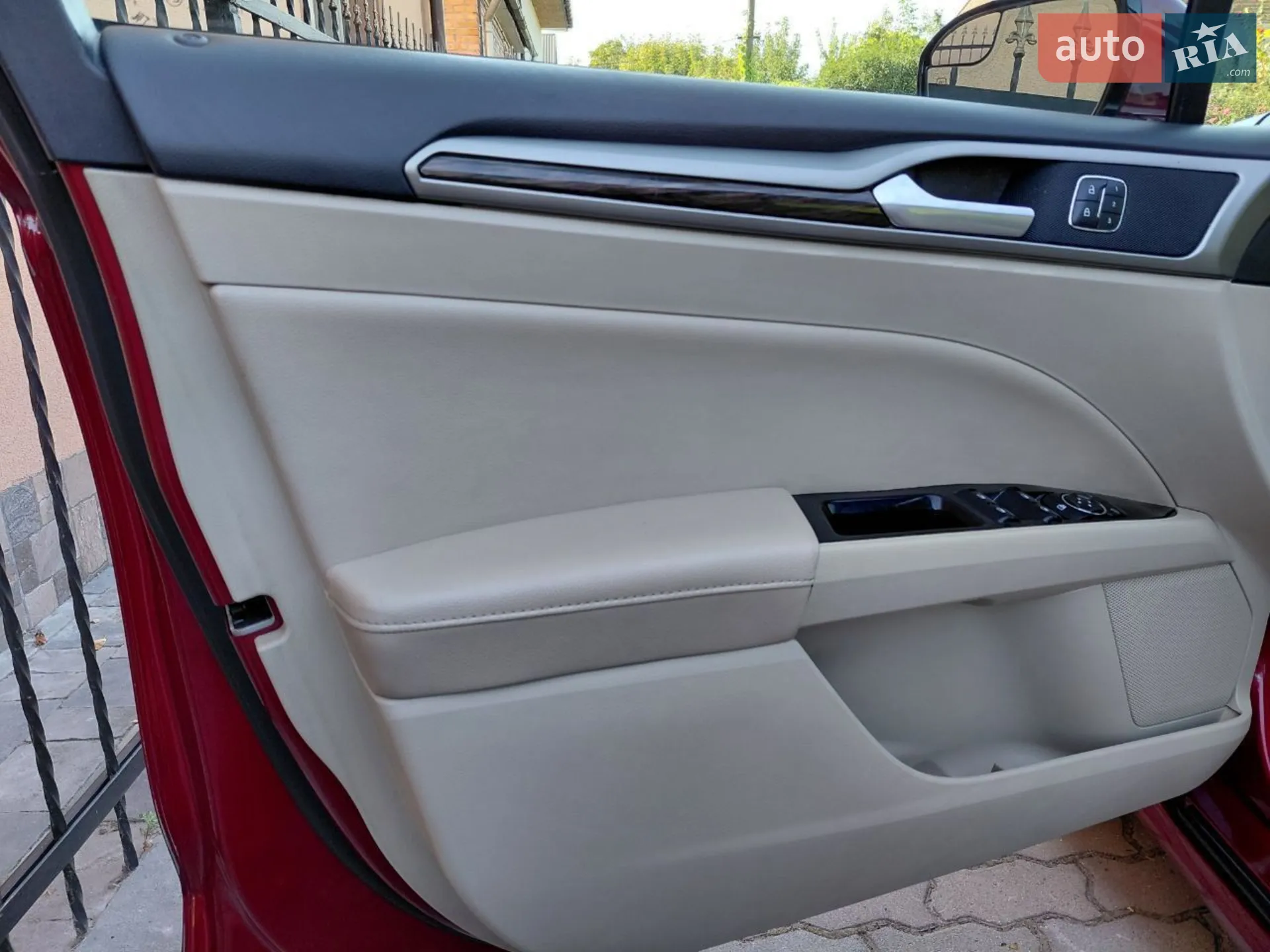 2014 Ford Fusion - мініатюра 23