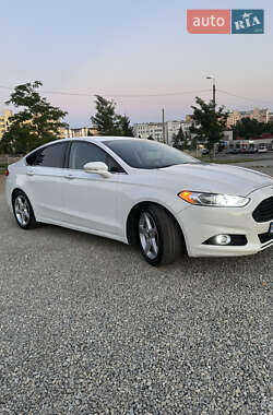Седан Ford Fusion 2013 в Ивано-Франковске