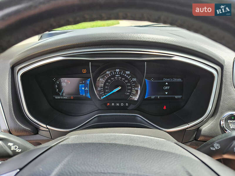 Седан Ford Fusion 2016 в Ровно