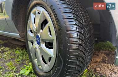 Седан Ford Fusion 2005 в 
