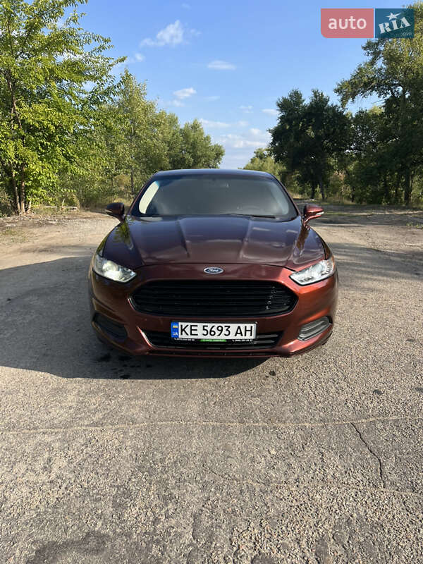 Ford Fusion 2015