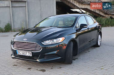 Седан Ford Fusion 2014 в 