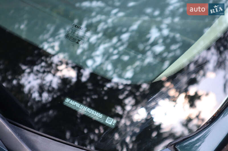 Седан Ford Fusion 2014 в Дрогобичі