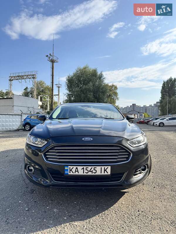 Седан Ford Fusion 2013 в Киеве