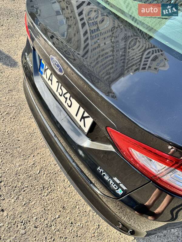 Седан Ford Fusion 2013 в Киеве