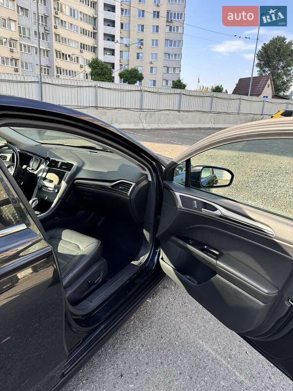 Седан Ford Fusion 2013 в Киеве