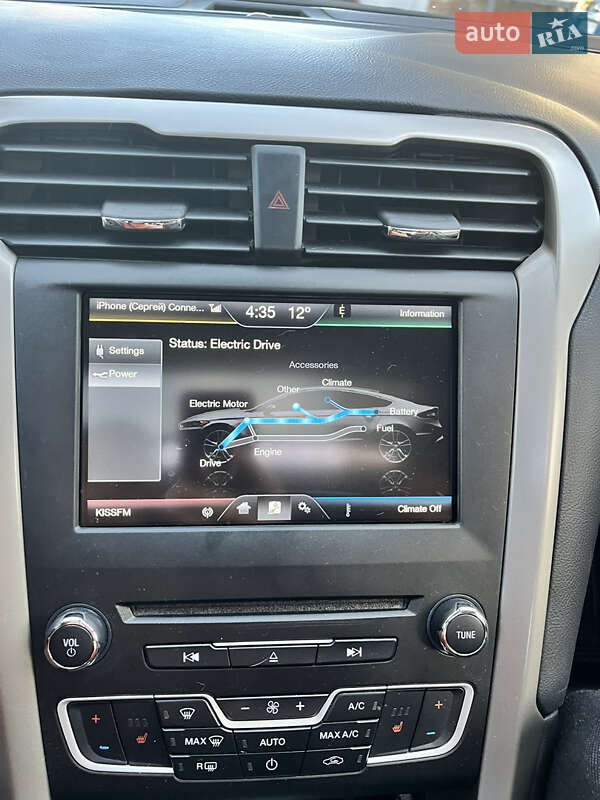 Седан Ford Fusion 2015 в Києві