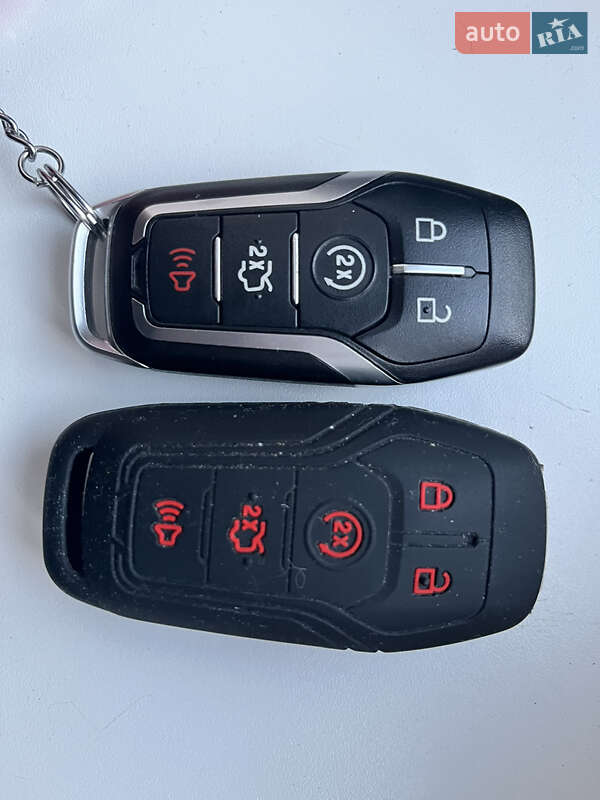 Седан Ford Fusion 2015 в Києві