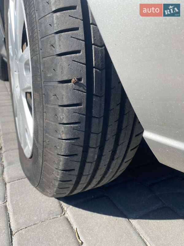 Хэтчбек Ford Fusion 2007 в Запорожье