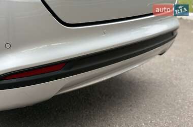 Седан Ford Fusion 2017 в 