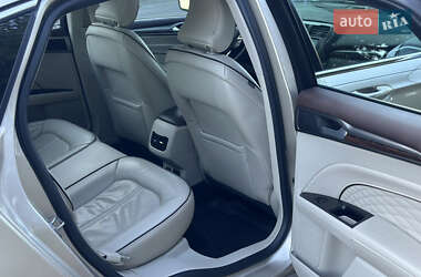 Седан Ford Fusion 2016 в 
