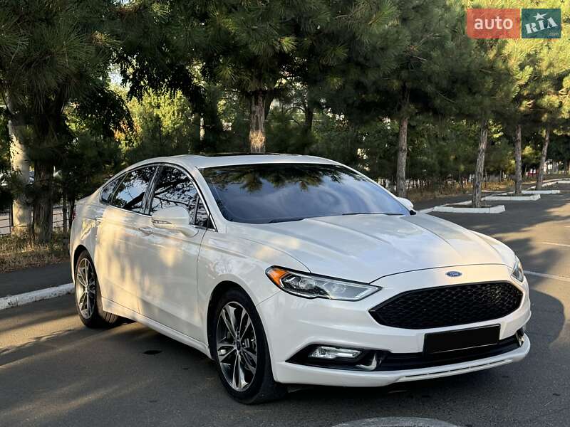 Ford Fusion 2016