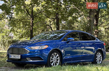 Седан Ford Fusion 2017 в 