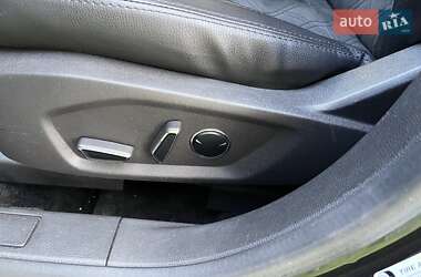 Седан Ford Fusion 2013 в 