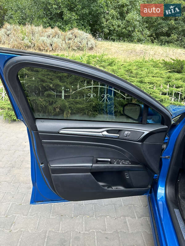 Седан Ford Fusion 2019 в Одессе