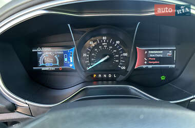 Седан Ford Fusion 2014 в 