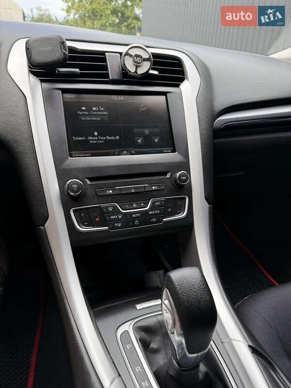 Седан Ford Fusion 2015 в Києві фото 10 Седан Ford Fusion 2015 в Києві