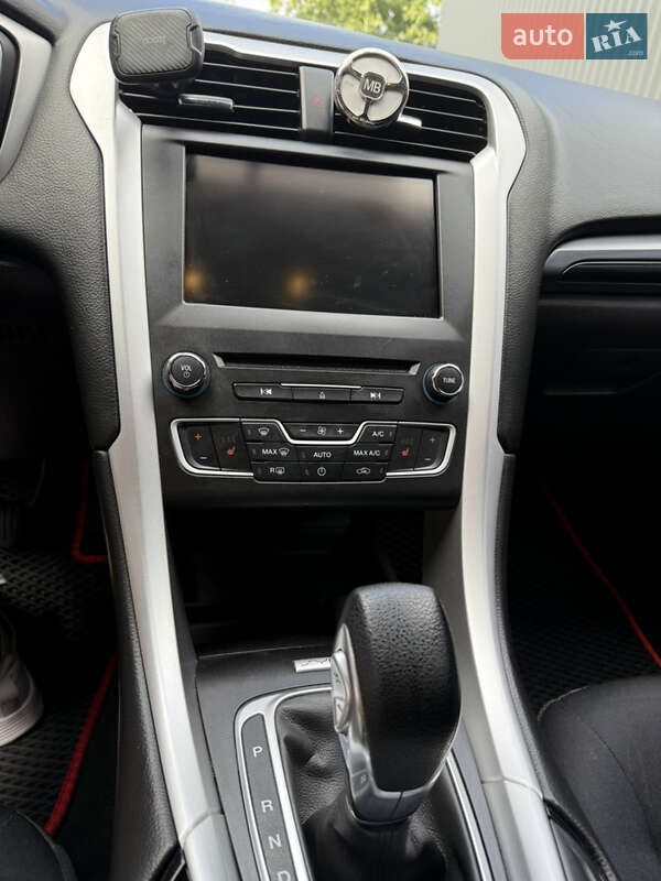 Седан Ford Fusion 2015 в Києві фото 22 Седан Ford Fusion 2015 в Києві