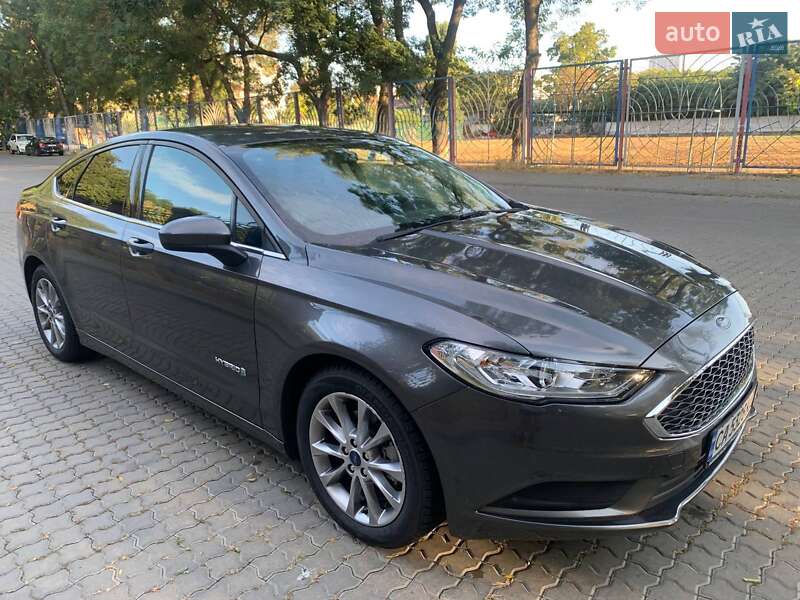 Седан Ford Fusion 2017 в Одесі