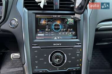 Седан Ford Fusion 2014 в 
