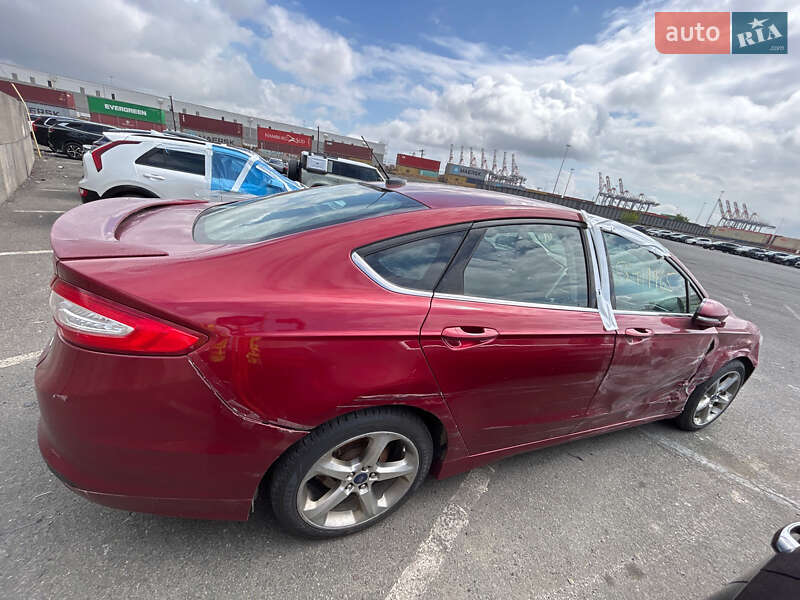 Седан Ford Fusion 2014 в Киеве фото 4 Седан Ford Fusion 2014 в Киеве