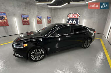 Седан Ford Fusion 2018 в 
