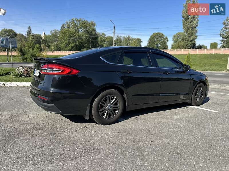 Седан Ford Fusion 2019 в Хмельницком
