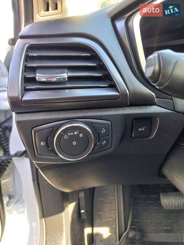 Седан Ford Fusion 2019 в Киеве