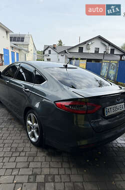 Седан Ford Fusion 2014 в 