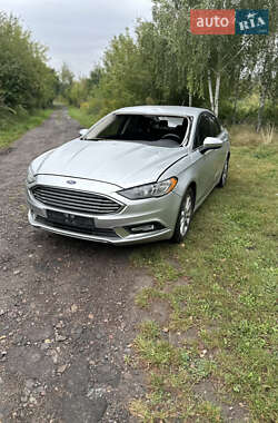 Седан Ford Fusion 2016 в 