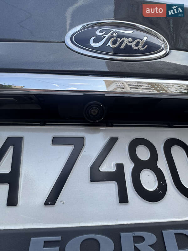 Седан Ford Fusion 2016 в Киеве