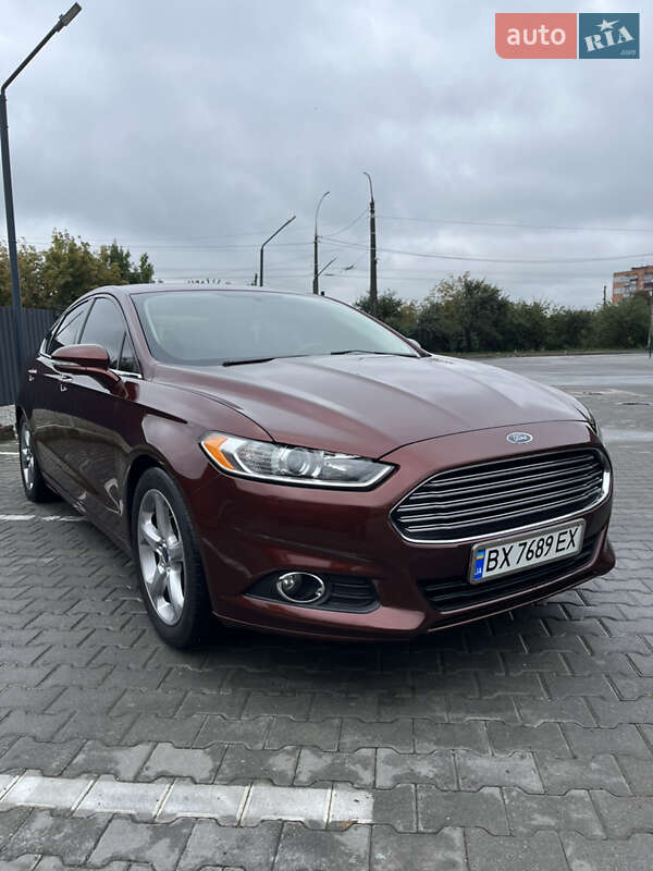 Седан Ford Fusion 2015 в Хмельницькому