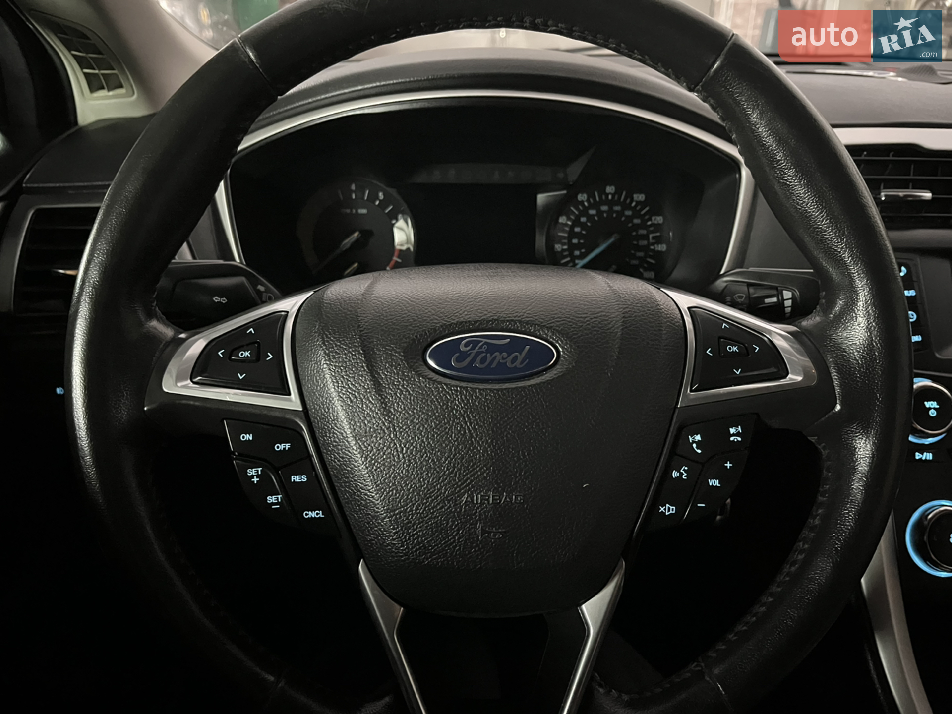 2015 Ford Fusion - мініатюра 35