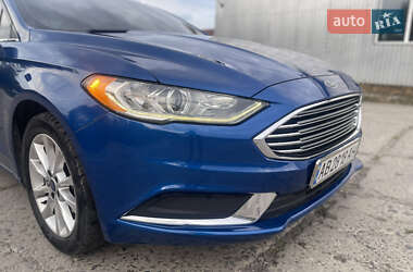 Седан Ford Fusion 2016 в 