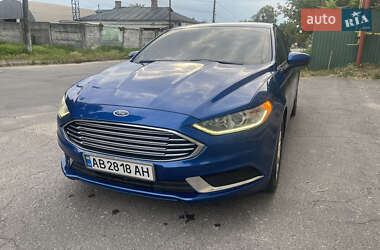 Седан Ford Fusion 2016 в 