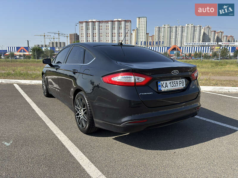 Седан Ford Fusion 2013 в Киеве фото 8 Седан Ford Fusion 2013 в Киеве