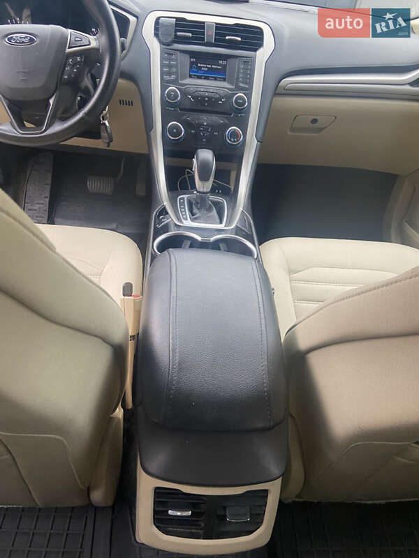 Седан Ford Fusion 2015 в Броварах