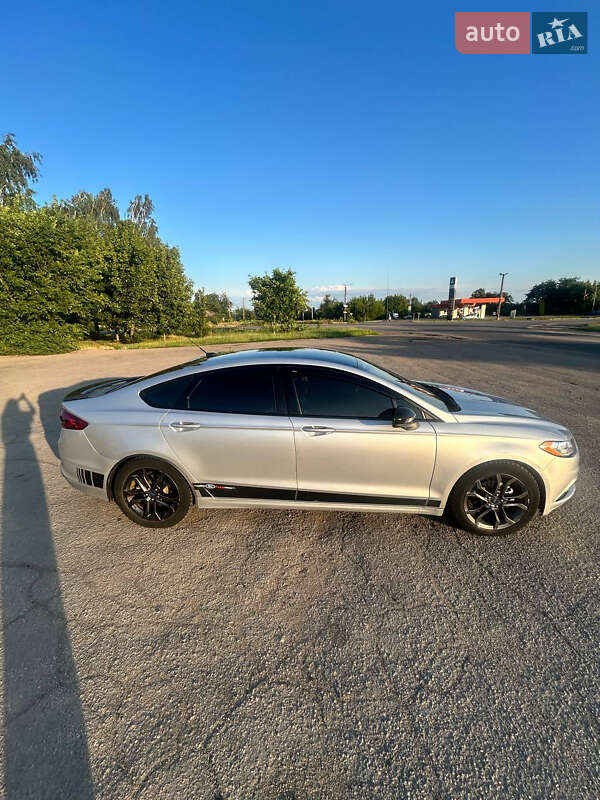 Седан Ford Fusion 2017 в Александрие фото 13 Седан Ford Fusion 2017 в Александрие