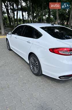 Седан Ford Fusion 2018 в Александрие