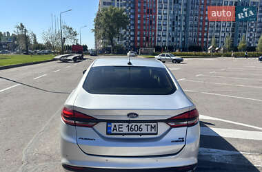 Седан Ford Fusion 2017 в 