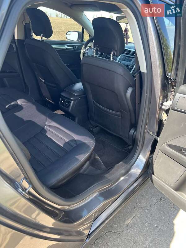 Седан Ford Fusion 2013 в Доманівці